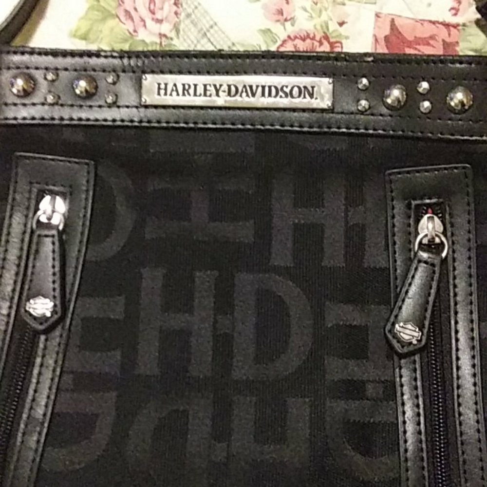 Harley Davidson like new purse. $35.00